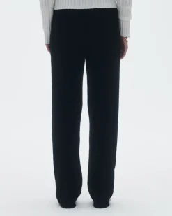 Women Guest In Residenc Bottoms><noscript><img width=